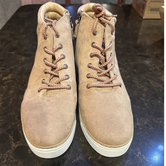 Dr. Scholls Into Groove Tan Suede Wedge Sneakers High Top Booties Women 11M - Picture 2 of 5